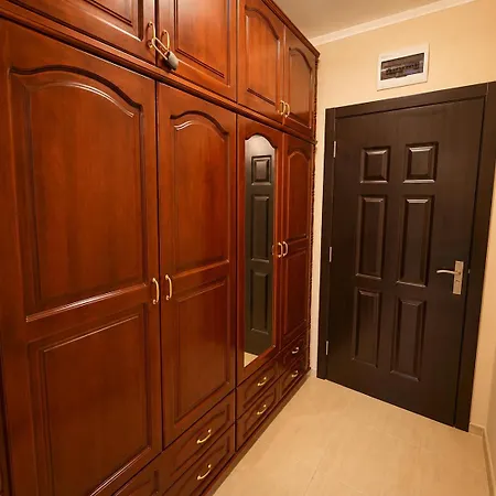Lifestyle 1 Ap - Pool And Piece Apartman